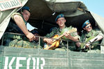 Миротворцы 98-й гвардейской воздушно-десантной дивизии из Иванова в Косово. 12 июня 1999 года