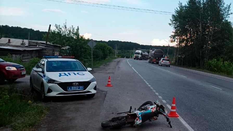 В Ачинске пенсионер столкнулся с 15-летним нетрезвым мотоциклистом