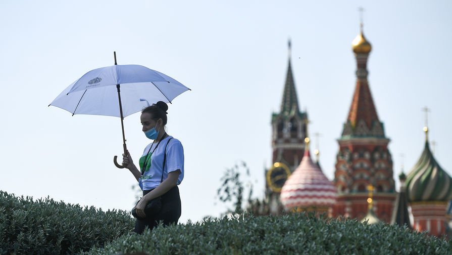 Синоптик рассказал, когда в Москве закончатся дожди