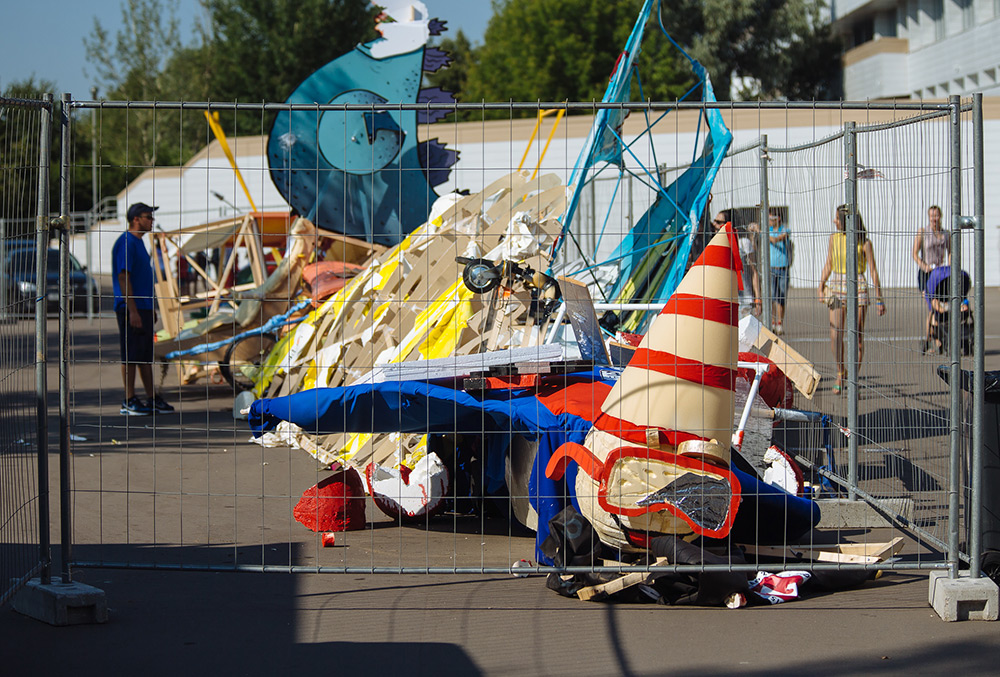Чемпионат самодельных летательных аппаратов Red Bull Flugtag в Крылатском