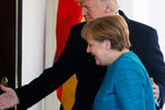 Дональд Трамп во время встречи с Ангелой Меркель в Белом доме