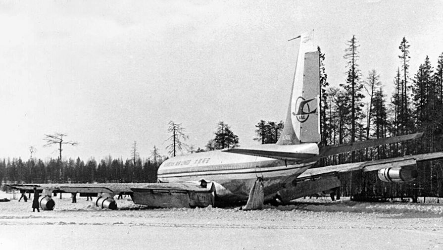 &laquo;Boeing 707&raquo; на&nbsp;озере Корпиярви, 21 апреля 1978 года, фото из&nbsp;архива УФСБ по&nbsp;РК