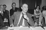 1945 год. Роберт Оппенгеймер в Сенатском комитете по военным делам в Вашингтоне