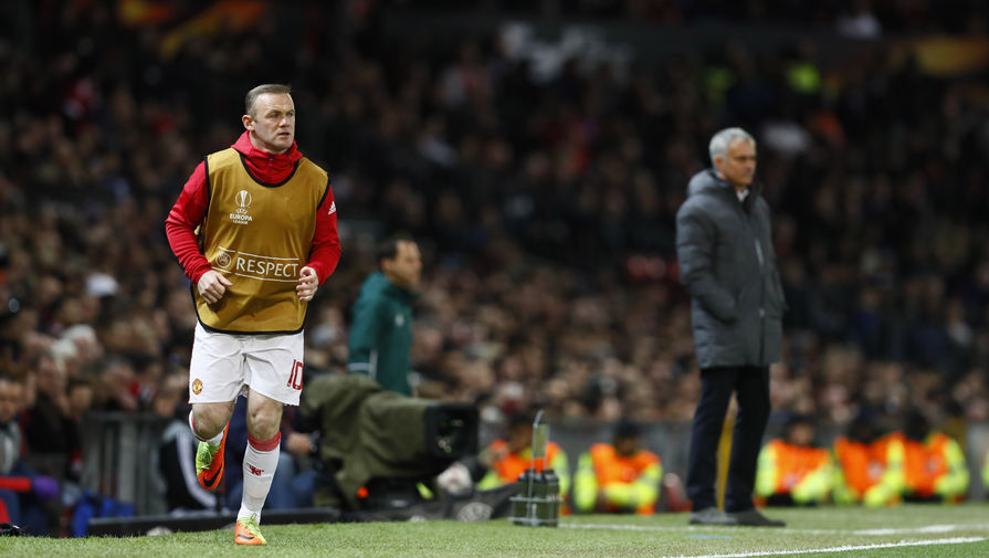 Нападающий «Манчестер Юнайтед» Уэйн Руни в матче с «Андерлехтом» остался на скамейке запасных даже после травмы Златана Ибрагимовича