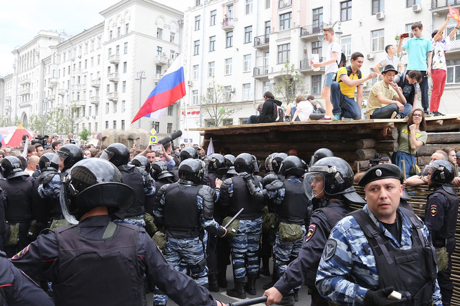 Несанкционированная акция на Тверской улице в Москве, 12 июня 2017 года