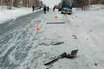 Последствия аварии с участием грузового автомобиля и минивена в Красноярском крае, 10 февраля 2018 года