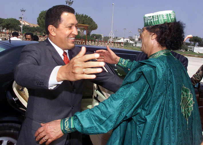 С&nbsp;президентом Венесуэлы Уго Чавесом, 2000&nbsp;год