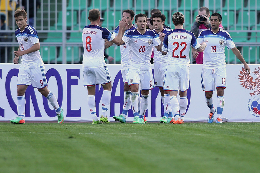Сборная России в товарищеском матче победила Армению со счетом 2:0