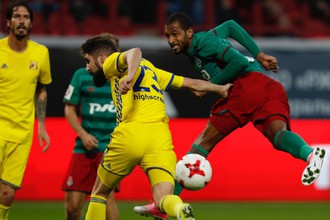 «Ростов» и «Локомотив» играют незрелищно, зато упорно