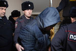 Бывший сотрудник полиции Эдуард Матвеев, подозреваемый в изнасиловании девушки-дознавателя, в Кировском районном суде Уфы, 2 ноября 2018 года