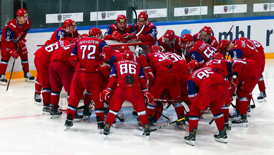 Локомотив разгромил Витязь во втором матче серии плей-офф КХЛ