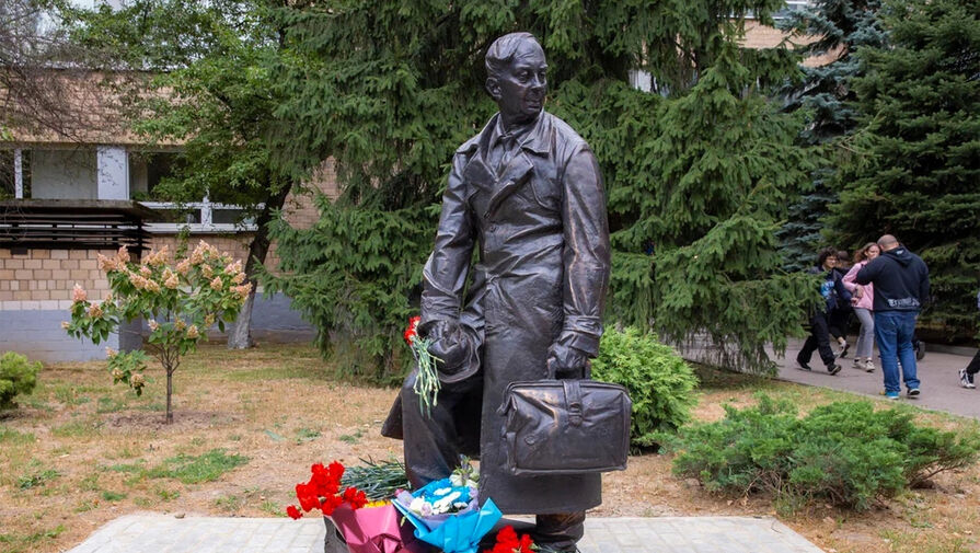 В Москве открыли памятник нобелевскому лауреату Илье Франку