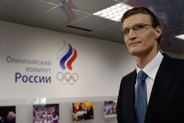 Андрей Кириленко в здании Олимпийского комитета России незадолго до начала конференции РФБ