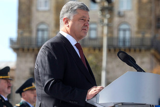 Президент Украины Петр Порошенко во время военного парада по случаю 26-й годовщины независимости Украины, 24 августа 2017 года