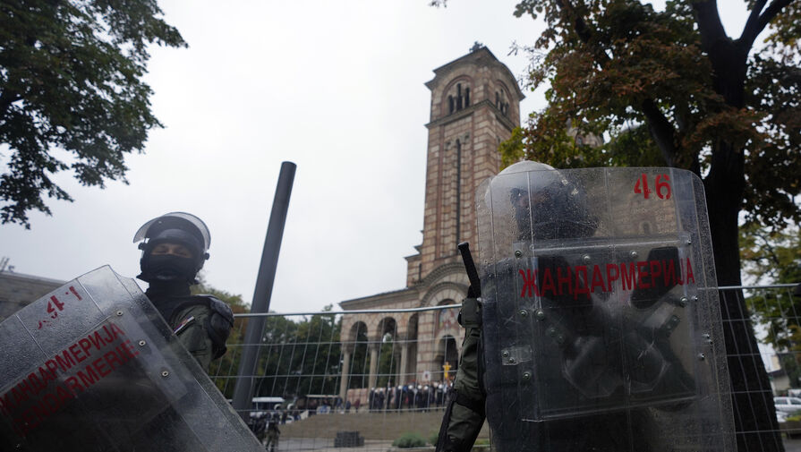 Премьер-министр Сербии Брнабич: на протестах против гей-парада задержали более 60 человек