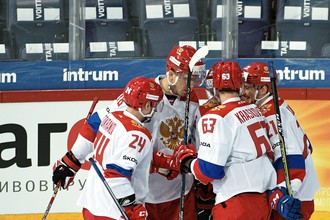 Игроки сборной России в матче первого этапа Евротура Кубка Карьяла между сборными командами России и Чехии.
