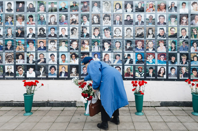 Памятные мероприятия около Театрального центра на Дубровке, 26 октября 2017 года