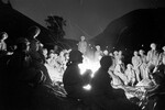 Отдыхающие пионерского лагеря «Артек» вечером у костра, 1965 год