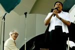 Джазовый певец Эл Джерро и легендарный джазовый пианист Дэйв Брубек впервые выступают вместе, 2003 год