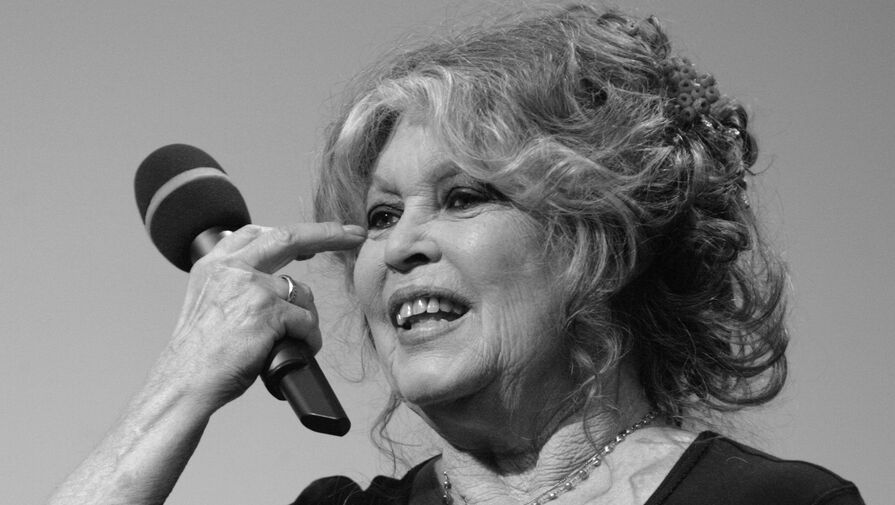 Во Франции прошла церемония прощания с Брижит Бардо