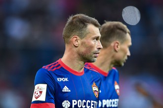 Защитник ЦСКА Алексей Березуцкий