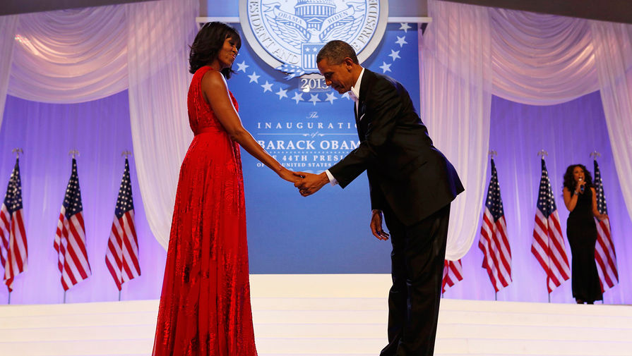 Президент Барак Обама с&nbsp;первой леди Мишель Обамой на&nbsp;балу по&nbsp;случаю инаугурации в&nbsp;Вашингтоне, 21&nbsp;января 2013&nbsp;года