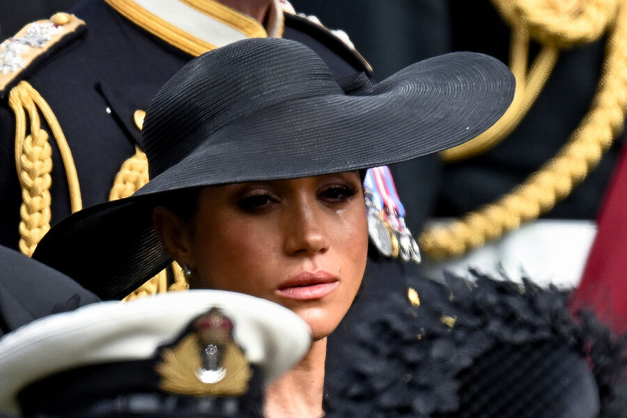 Герцогиня Меган на&nbsp;похоронах королевы Елизаветы II, 19&nbsp;сентября 2022&nbsp;года
