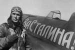 Герой Советского Союза, летчик Борис Феоктистович Сафонов рядом со своим истребителем И-16, 1942 год