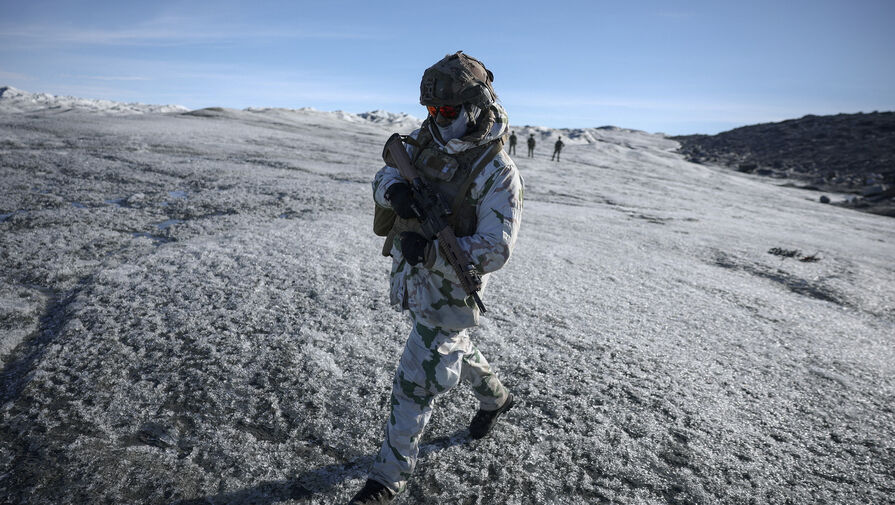 В Британии рассказали, ведется ли разработка планов по отправке военных в Гренландию