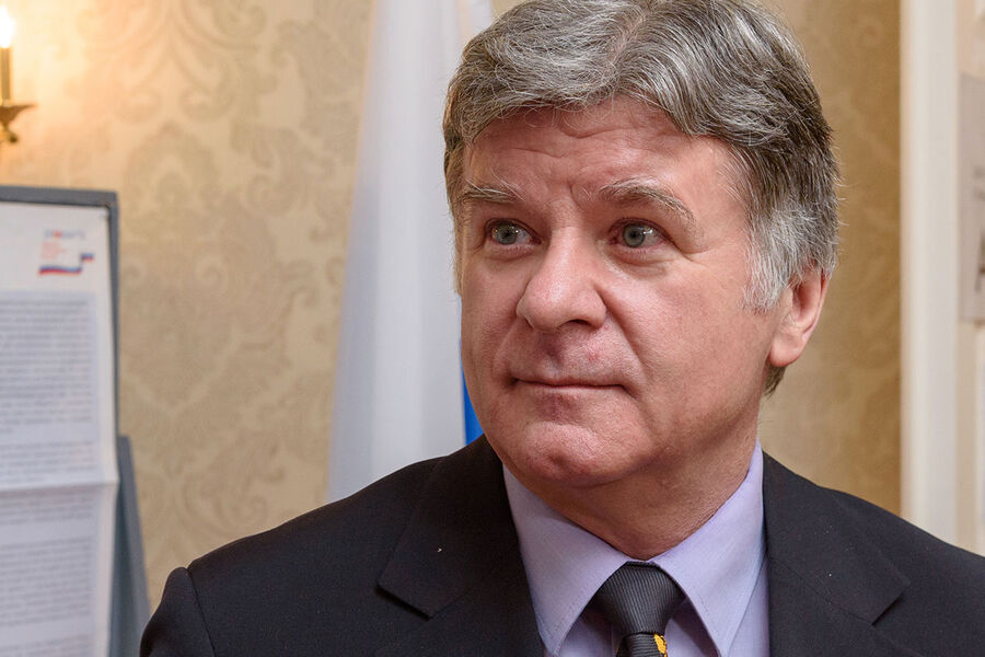 Чрезвычайный и полномочный посол Российской Федерации в Эстонии Александр Петров 