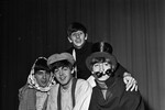 Группа The Beatles в костюмах для «Рождественского шоу» в кинотеатре «Астория» в Лондоне, 1963 год