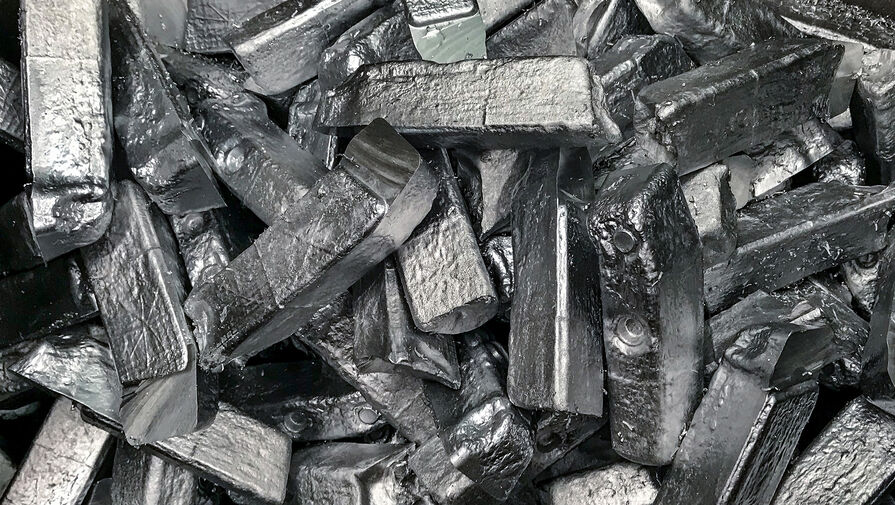 Китай рекордно закупился черными металлами у США