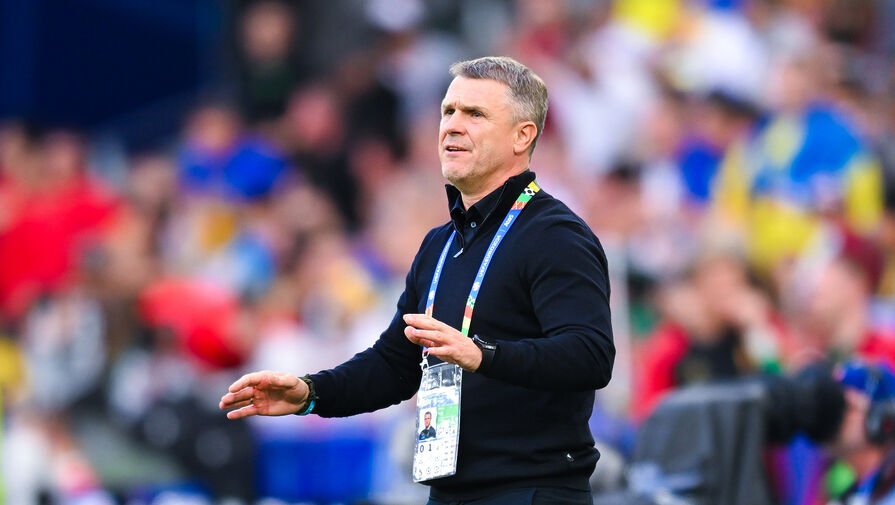 Тренера сборной Украины обвинили в недостойном поведении в отношении журналистки