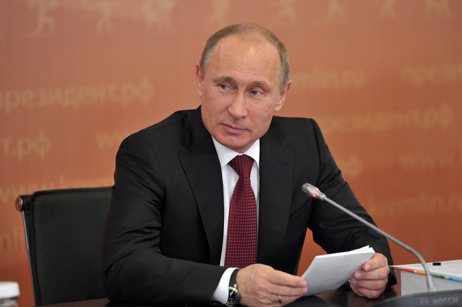 Владимир Путин полагает, что введение безвизового режима для спортсменов — правильное решение