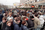 Очередь у входа в McDonald's в Москве, 31 января 1990 года