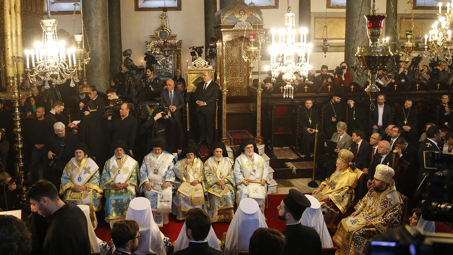 Церемония передачи томоса об автокефалии в&nbsp;Стамбуле, 6 января 2018 года. 