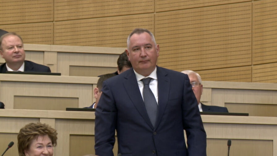 Дмитрий Рогозин впервые принял участие в заседании СФ в должности сенатора