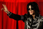 Весной 2009 года, за несколько месяцев до смерти, Майкл Джексон анонсировал десять живых концертов на лондонской O2 Arena — этот цикл должен был знаменовать его большое возвращение на большую сцену. Концерты должны были пройти в июле того же года.