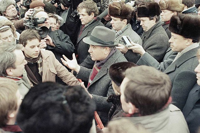 Михаил Горбачев в Вильнюсе, Литва, ноябрь 1990 года