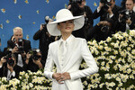Американская актриса и певица Зендея в дизайнерском платье Louis Vuitton во время благотворительного бала Met Gala в Метрополитен-музее, Нью Йорк, США, 5 мая 2025 года