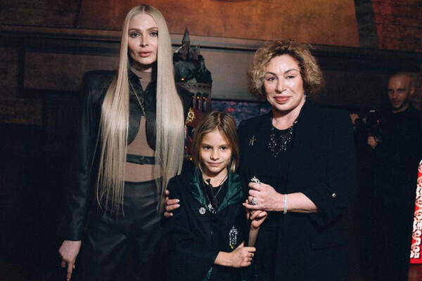 Қынаптың ішінде