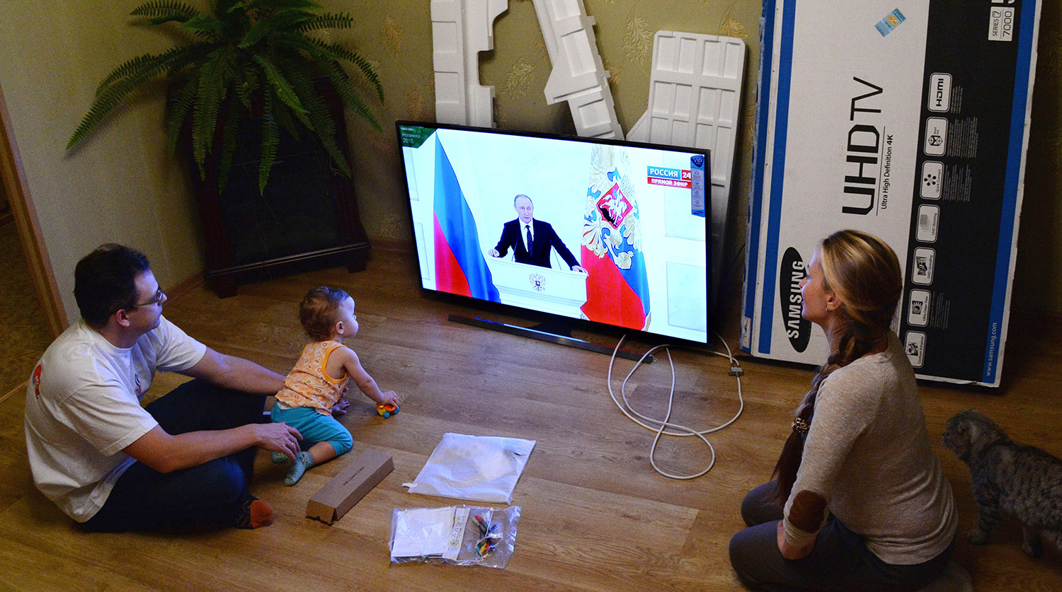 Предложение Путина увеличить выплаты для семей с низкими доходами