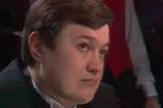 Михаил Смирнов во время съемок передачи «Что? Где? Когда?» (кадр из видео)