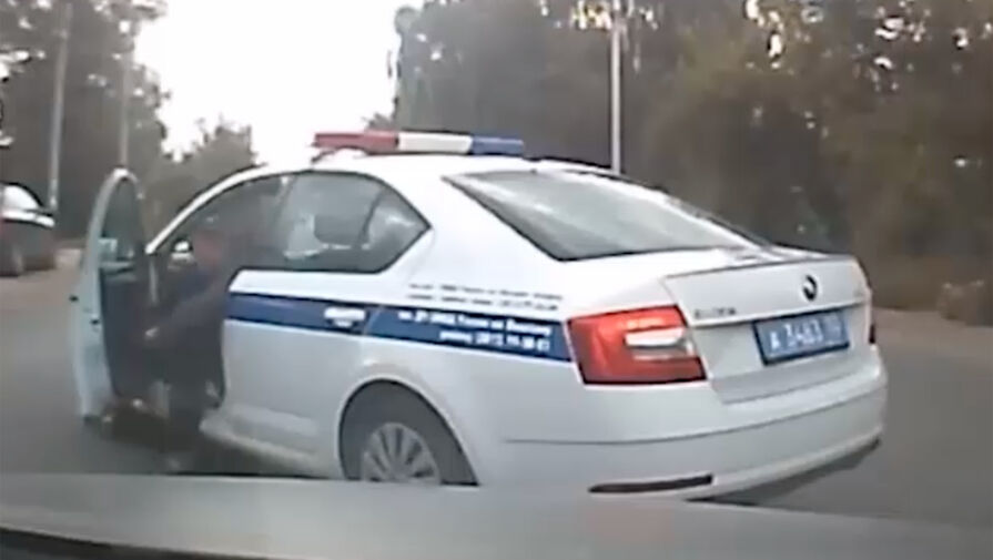 В Омской области мужчина угнал полицейскую машину и попал на ней в ДТП