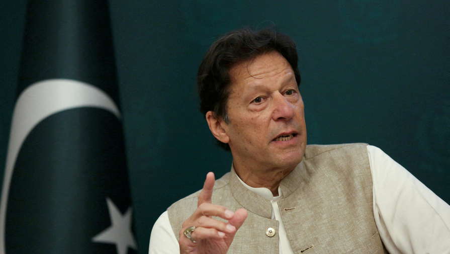 Dawn: полиция приехала в резиденцию экс-премьера Пакистана Имрана Хана с целью его ареста