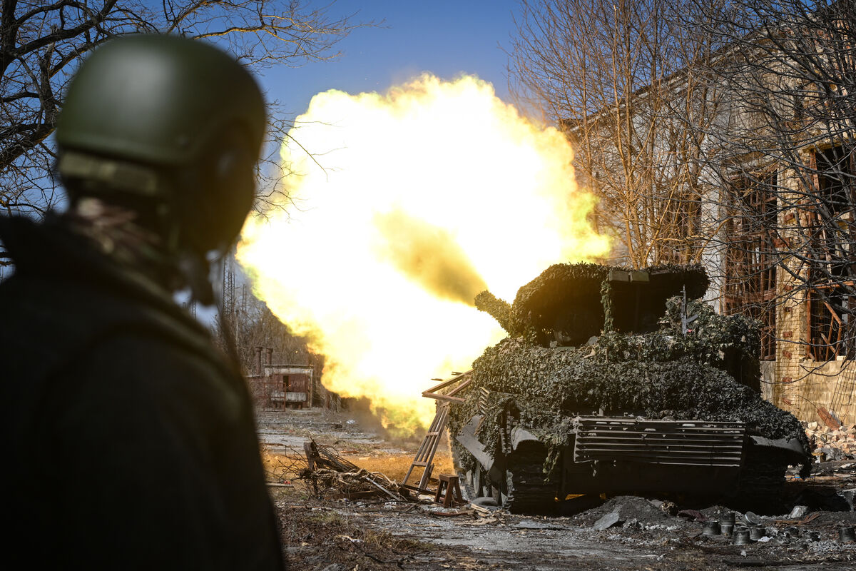 В зоне СВО заметили новый «царь-танк» - Газета.Ru | Новости