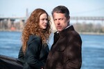 <b>«Отыграть назад» (мини-сериал, 2020)</b>
<br><br>
В этом многосерийном фильме партнершей Хью Гранта стала Николь Кидман. Он сыграл мужа, которого подозревают в убийстве его любовницы. Она — жену, которая вообще не понимает, что происходит.
