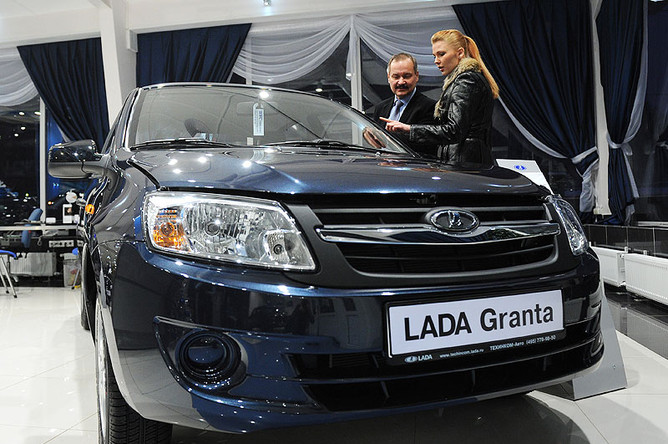  Lada Granta заняла в июле четвертую строчку среди самых продаваемых моделей