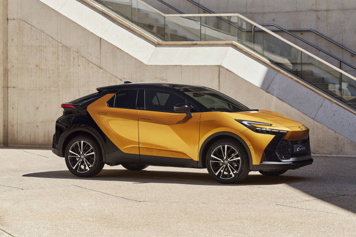 Toyota представила кроссовер C-HR нового поколения - Газета.Ru | Новости