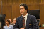 Дэвид Швиммер в роли адвоката Роберта Кардашьяна в сериале «Американская история преступлений» 